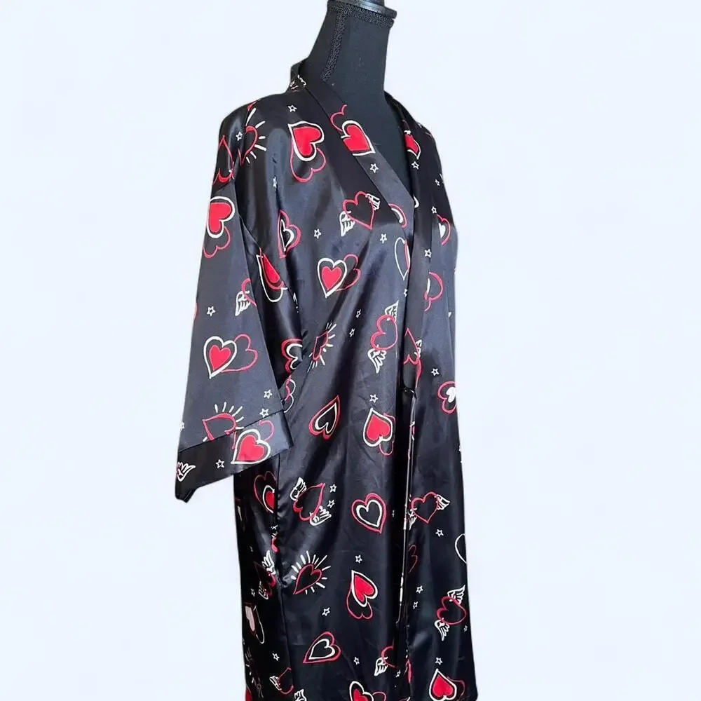 Vintage Y2K Black and red satin heart robe Size Medium